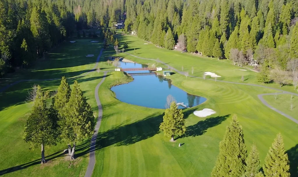 blue-lake-springs-sequoia-golf-course