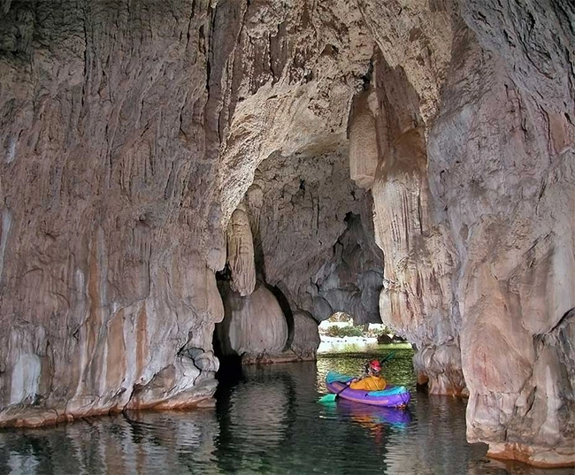 vallecito-ca-natural-bridges-trailhead